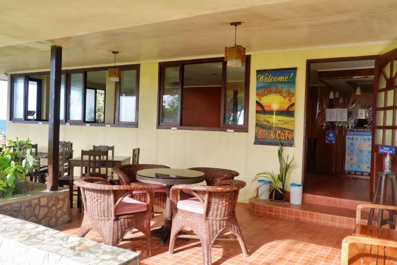Puesta Del Sol Beach Bungalows And Restobar Мамбахао Экстерьер фото